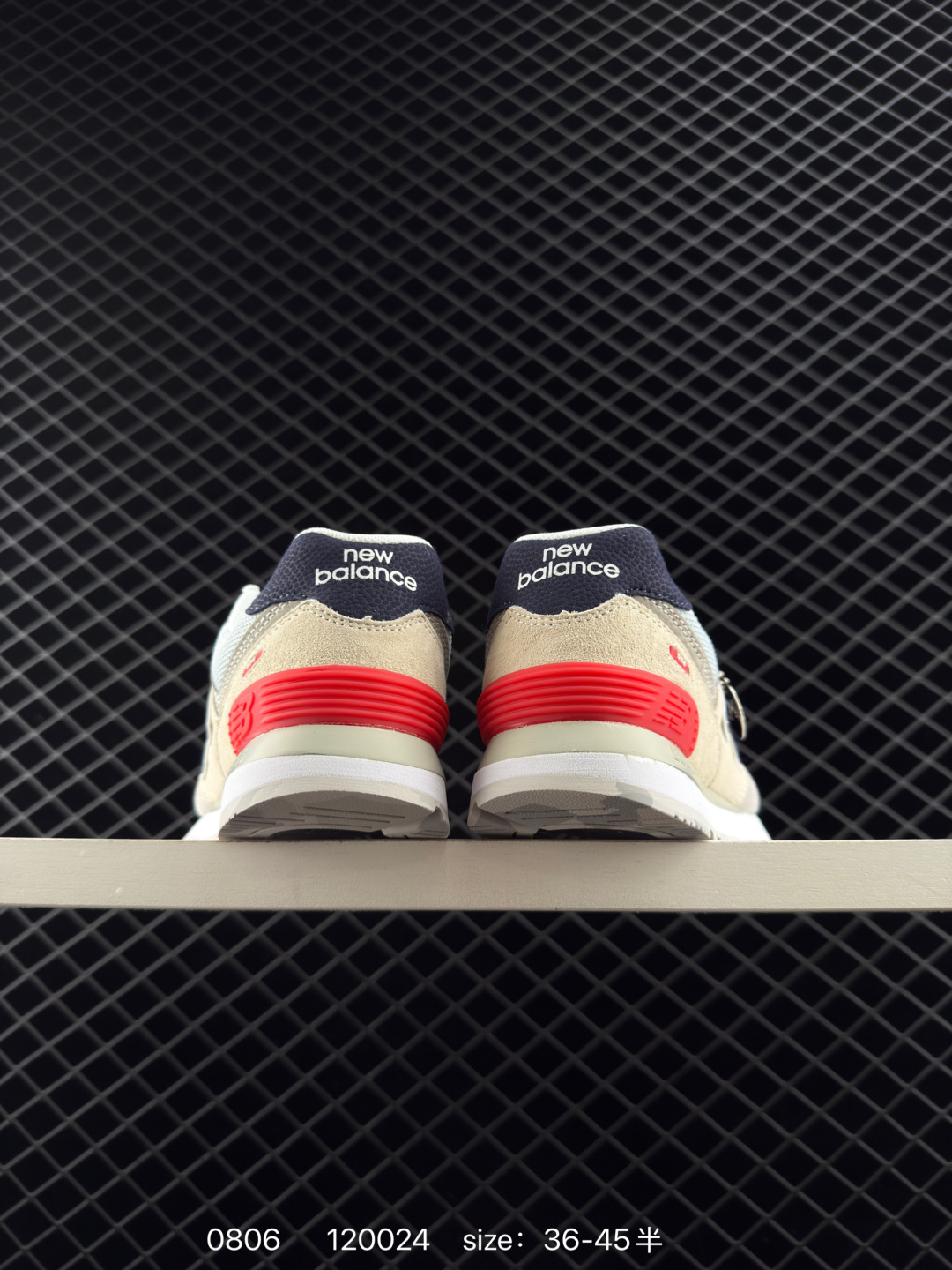 New Balance   NB5740